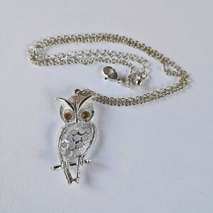 🔥3/$20 Silver and Rhinestone Owl Necklace